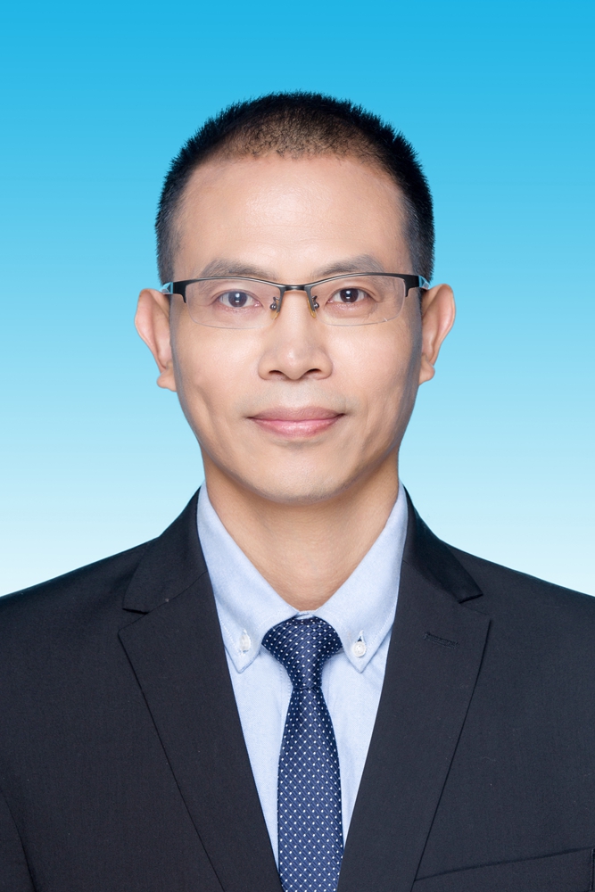 王锦标2.jpg